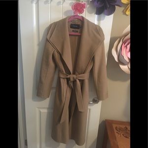 Tahari camel coat